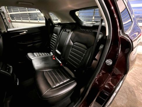 Certified 2024 Ford Edge SEL w/ Convenience Package image 24