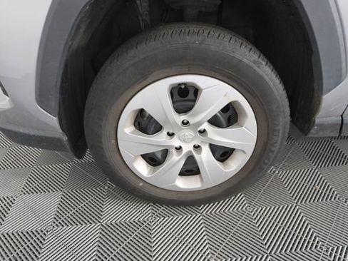 Used 2023 Toyota RAV4 LE FWD image 16