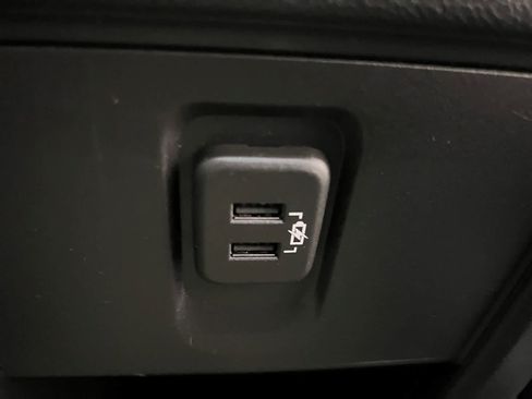 Used 2023 Chevrolet Traverse LS w/ Safety Package AWD/4WD image 15