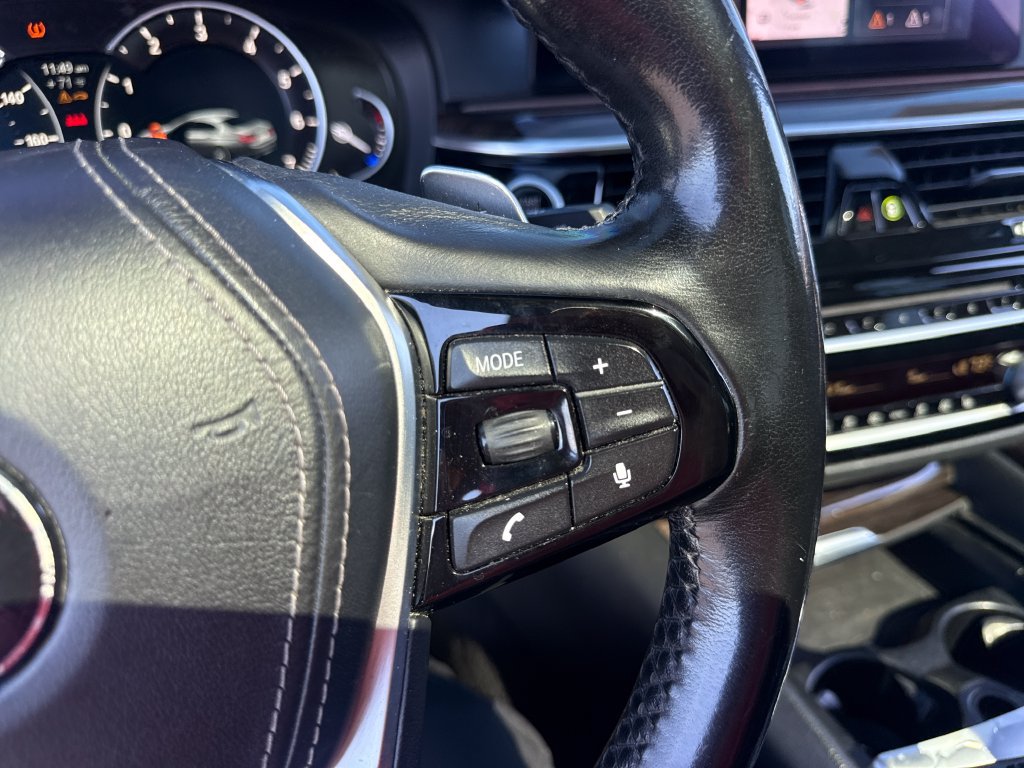 Used 2019 BMW 540i xDrive AWD/4WD image 40