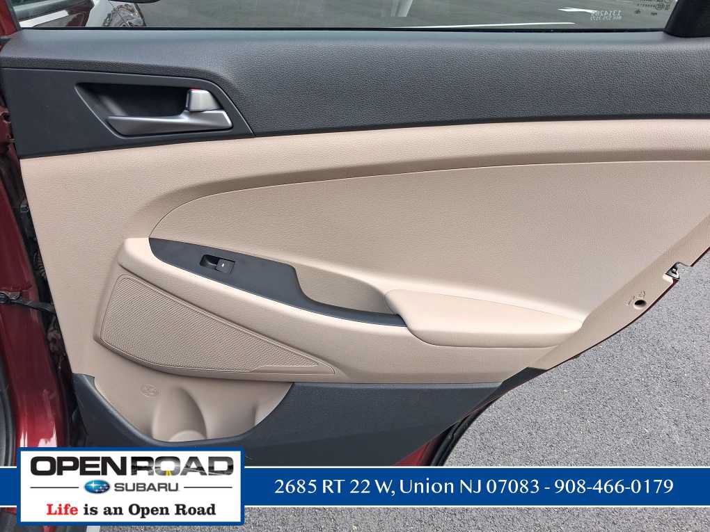 Used 2017 Hyundai Tucson SE w/ SE Popular Package 02 AWD/4WD image 19
