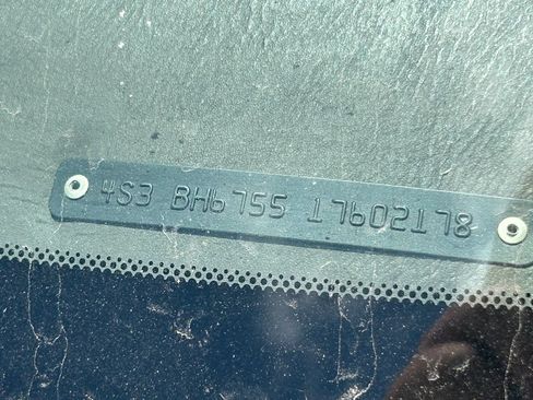 Used 2001 Subaru Outback Wagon AWD/4WD image 13