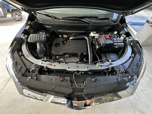 New 2026 Chevrolet Equinox ACTIV w/ Convenience Package III FWD image 29