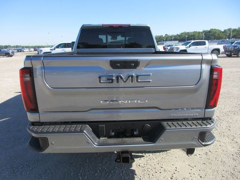New 2026 GMC Sierra 2500 Denali Ultimate w/ Max Trailering Package AWD/4WD image 6