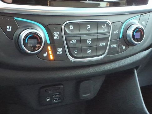 Certified 2024 Chevrolet Traverse Premier w/ Redline Edition image 23