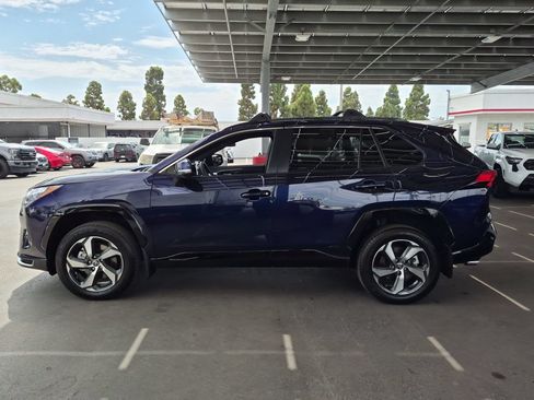 Certified 2025 Toyota RAV4 SE w/ Weather & Moonroof Package AWD/4WD image 4