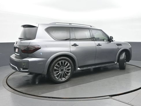 Used 2021 Nissan Armada Platinum AWD/4WD image 3