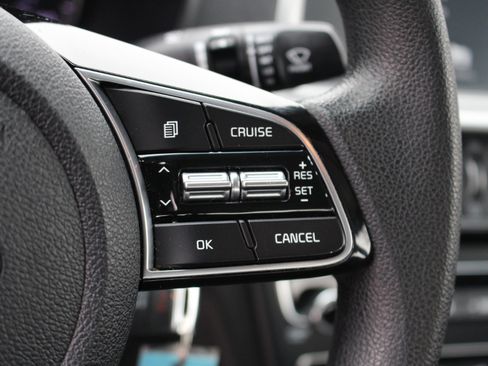 Used 2019 Kia Optima LX image 19