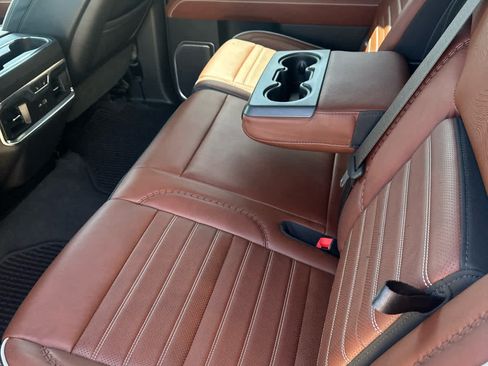Used 2022 GMC Sierra 1500 Denali Ultimate AWD/4WD image 18