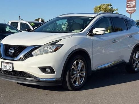 Used 2016 Nissan Murano Platinum w/ Platinum Technology Package AWD/4WD image 3