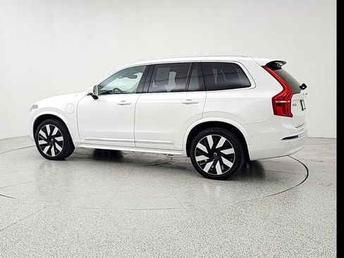 Used 2023 Volvo XC90 T8 Ultimate w/ Protection Package Premier AWD/4WD image 7