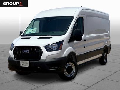 New 2025 Ford Transit 250 148 Medium Roof w/ Load Area Protection Package