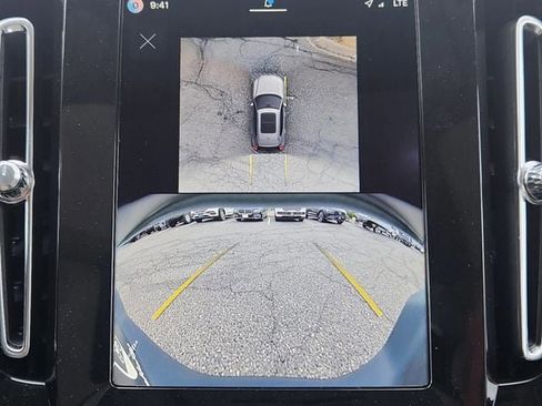 New 2026 Volvo XC40 B5 Plus w/ Protection Package Premier image 22