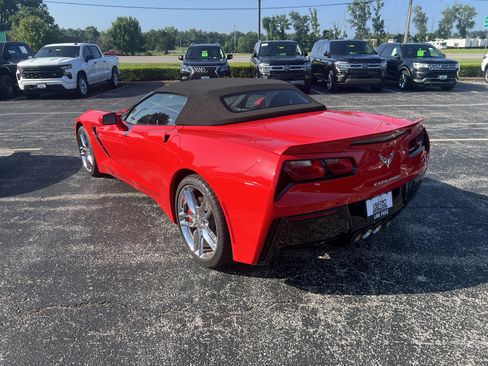 Used 2017 Chevrolet Corvette Stingray Convertible RWD image 4