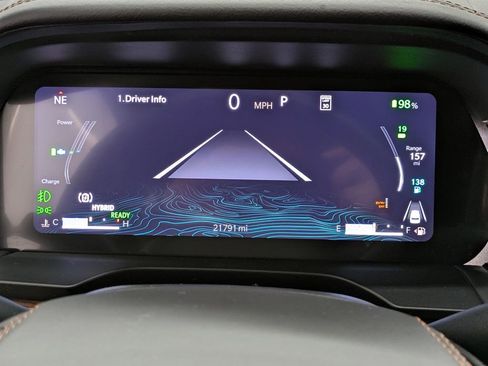 Used 2023 Jeep Grand Cherokee Summit w/ Luxury Tech Group V AWD/4WD image 34
