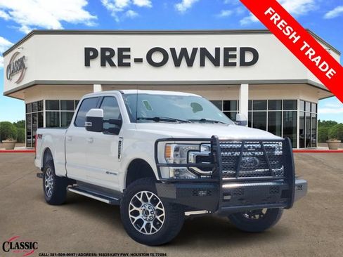 Used 2022 Ford F250 Lariat w/ Lariat Value Package AWD/4WD image 1
