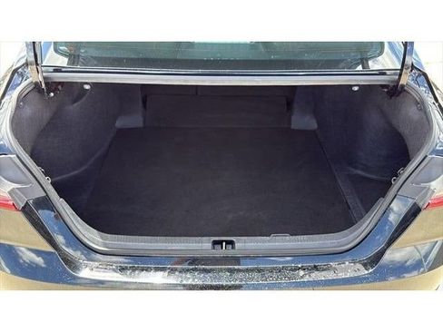 Used 2025 Toyota Camry LE FWD image 28