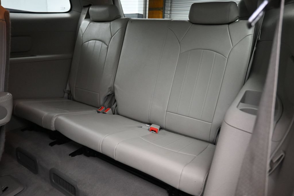 Used 2014 Buick Enclave Leather FWD image 35