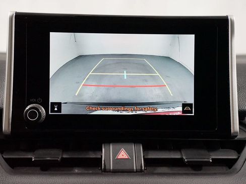 Certified 2025 Toyota RAV4 XLE FWD image 19