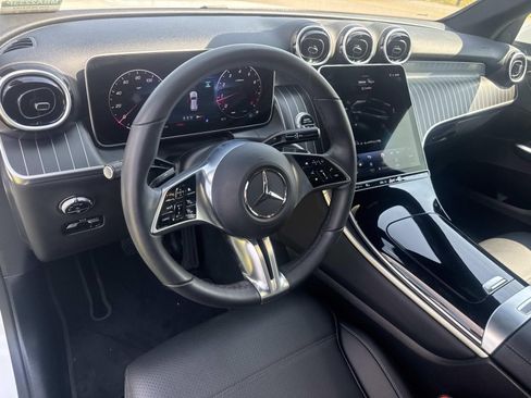 Used 2026 Mercedes-Benz GLC 300 4MATIC image 18