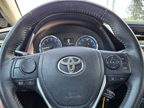 Used 2018 Toyota Corolla SE FWD image 10
