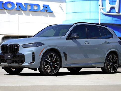 Used 2026 BMW X5 M60i AWD/4WD image 1