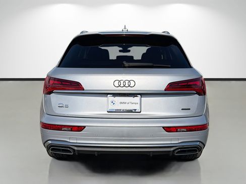 Used 2022 Audi Q5 2.0T Premium Plus w/ Premium Plus Package AWD/4WD image 4
