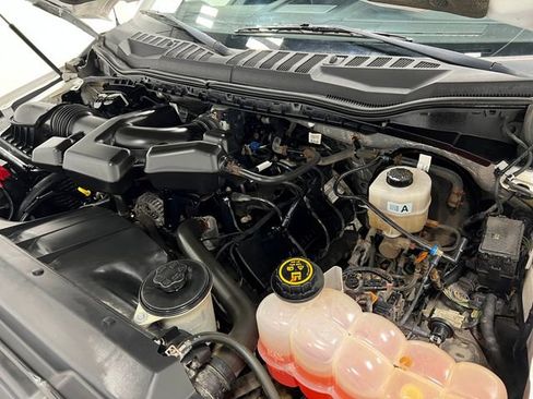 Used 2018 Ford F250 Lariat w/ Lariat Ultimate Package image 32