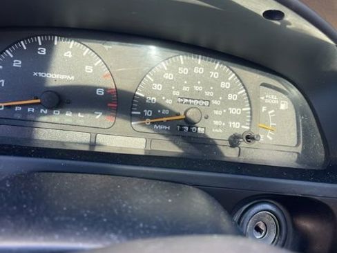 Used 1998 Toyota 4Runner SR5 image 2