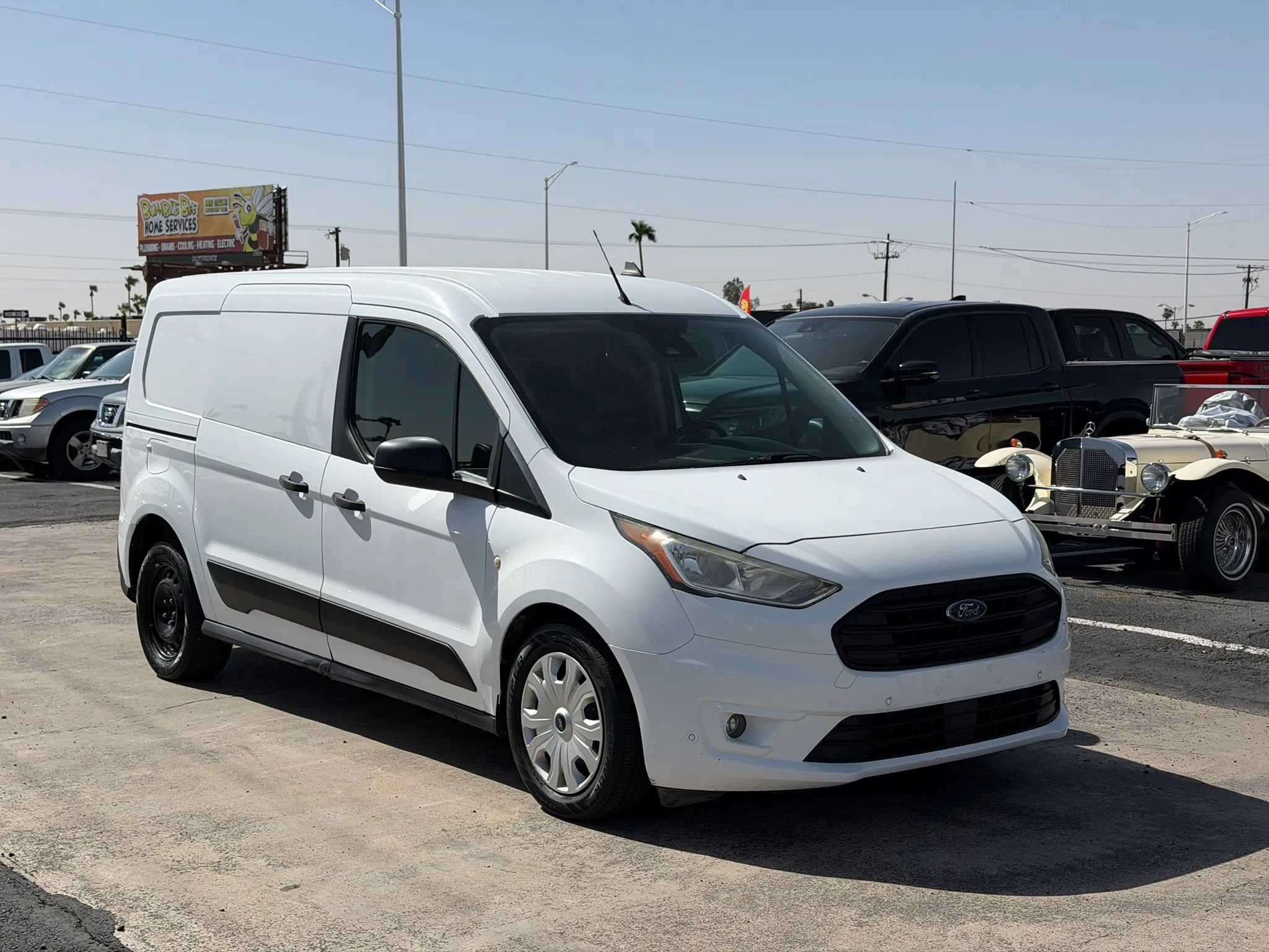 Used 2020 Ford Transit Connect XLT FWD image 13