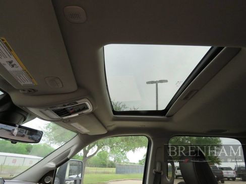 Used 2026 RAM 3500 Longhorn AWD/4WD image 16