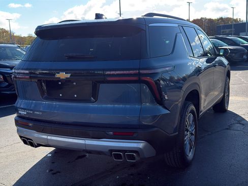 Certified 2025 Chevrolet Traverse LT image 5