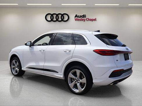 New 2026 Audi Q5 Premium Plus AWD/4WD image 3
