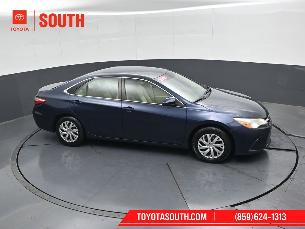 Used 2016 Toyota Camry LE FWD image 44