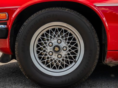 Used 1990 Jaguar XJS V12 Convertible RWD image 38
