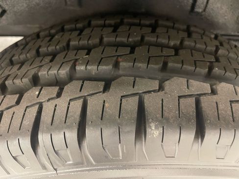 Used 2021 Ford Transit 350 XLT image 8