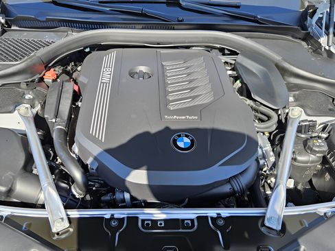 New 2026 BMW 840i Coupe w/ Driving Assistance Package RWD image 32