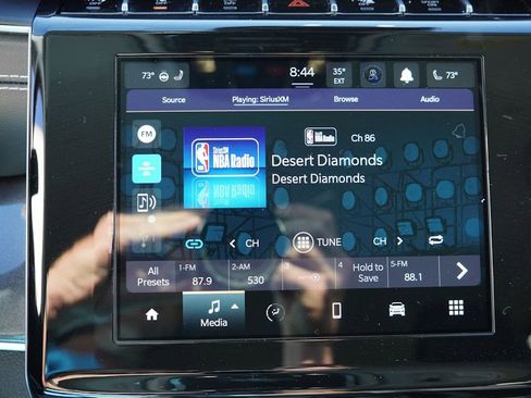 Certified 2023 Jeep Grand Cherokee Laredo w/ Luxury Tech Group I image 24