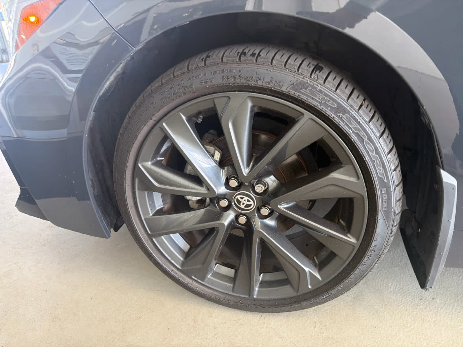 Used 2025 Toyota Corolla SE w/ SE Premium Package FWD image 23