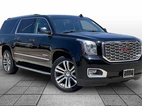 Used 2019 GMC Yukon XL Denali w/ Open Road Package AWD/4WD image 2