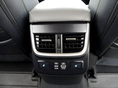 Used 2024 Subaru Outback Onyx Edition XT image 29