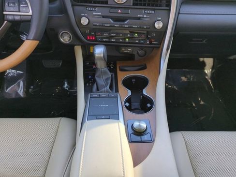 Certified 2022 Lexus RX 350 FWD w/ Premium Package image 18