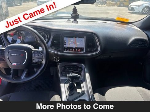 Used 2016 Dodge Challenger R/T RWD image 10