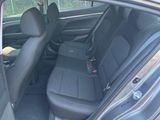 Used 2019 Hyundai Elantra SE w/ Cargo Package image 4