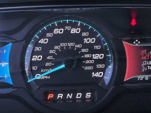 Used 2014 Ford Taurus SEL w/ Equipment Group 201A image 30