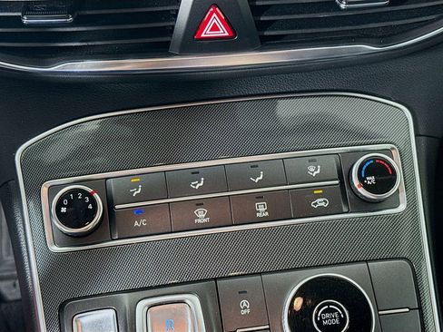 Certified 2022 Hyundai Santa Fe SEL FWD image 15