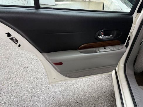 Used 2004 Buick Le Sabre Custom FWD image 27