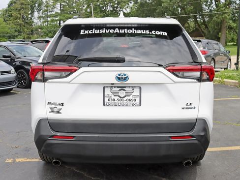 Used 2021 Toyota RAV4 LE AWD/4WD image 16