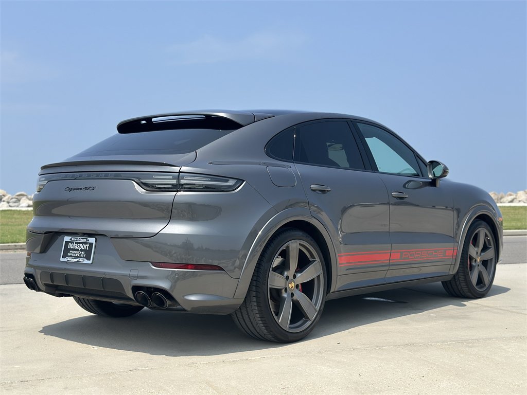Used 2022 Porsche Cayenne GTS AWD/4WD image 8