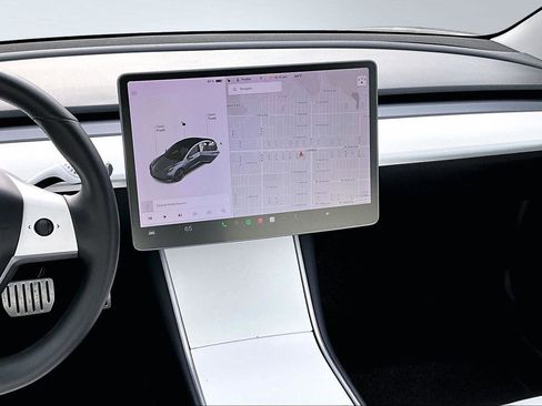 Used 2020 Tesla Model 3 Performance image 6